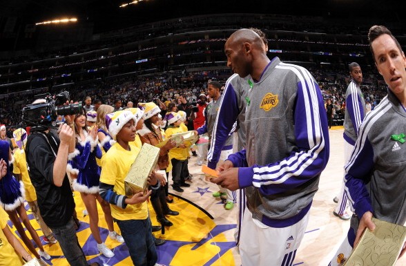 他的出色助 他的出色助