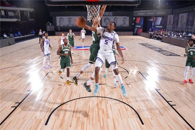 频繁牵制 频繁牵制